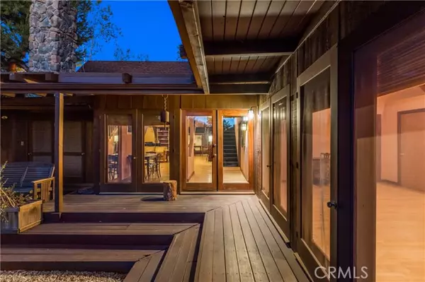 Claremont, CA 91711,2462 Grand AVE