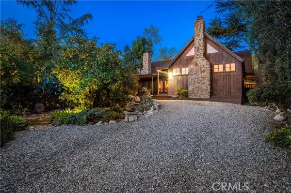 Claremont, CA 91711,2462 Grand AVE
