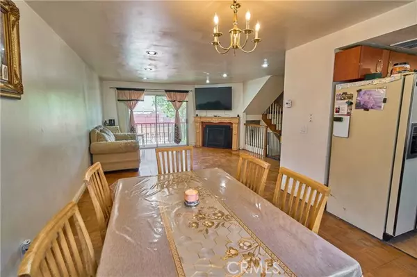 Sylmar, CA 91342,14287 Foothill BLD 33