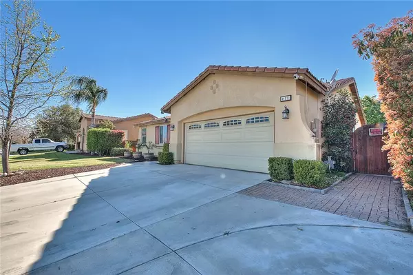 San Jacinto, CA 92583,611 Glory ST