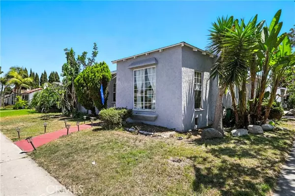 South Gate, CA 90280,3700 Santa Ana ST