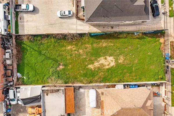 Los Angeles, CA 90006,1606 Menlo AVE