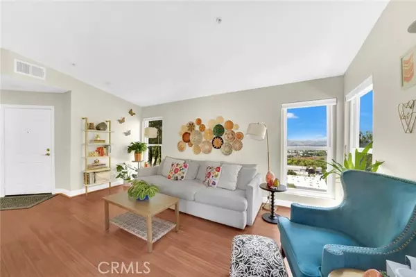 Yorba Linda, CA 92887,5235 Box Canyon CT 22F