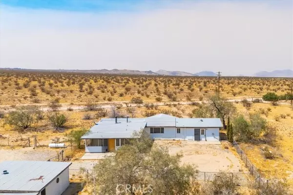 Landers, CA 92285,5575 Kickapoo TRL