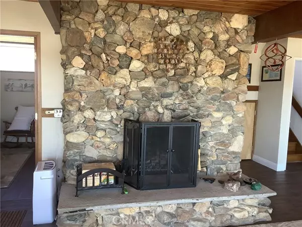 Aguanga, CA 92536,49485 Flightline WAY