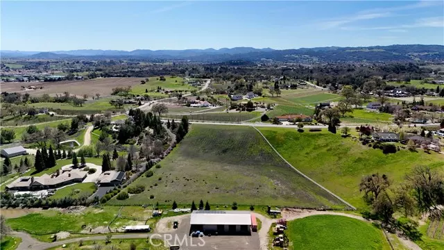 1030 Herdsman WAY, Templeton, CA 93465