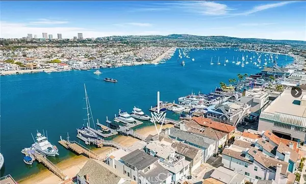 Newport Beach, CA 92661,421 E Edgewater AVE