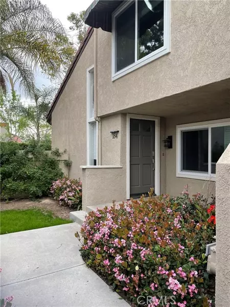 184 Stanford CT 92, Irvine, CA 92612