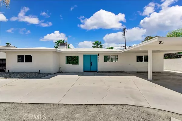 927 S Paseo Dorotea, Palm Springs, CA 92264