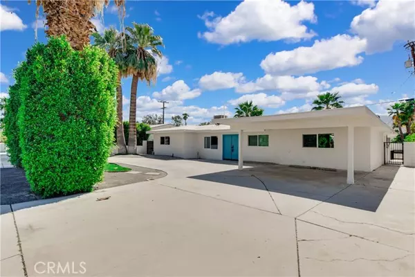 Palm Springs, CA 92264,927 S Paseo Dorotea