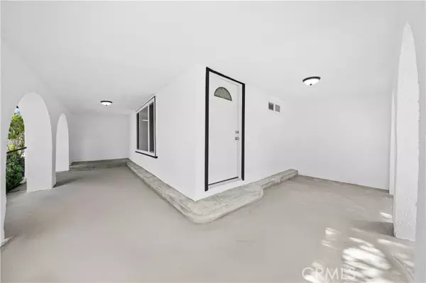 Yorba Linda, CA 92886,4942 Gem LN