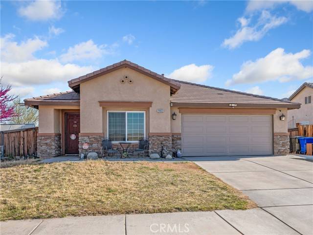 11863 Far Hills LN, Victorville, CA 92392