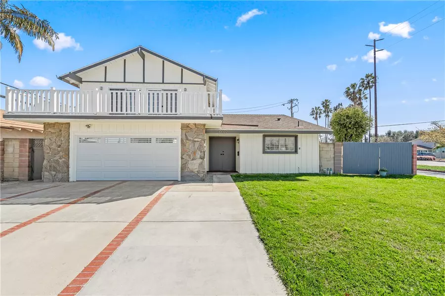 10022 Bismark DR, Huntington Beach, CA 92646