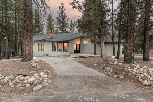 520 Pinewood CT, Big Bear City, CA 92314