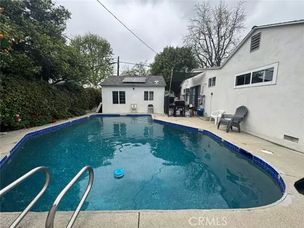 Van Nuys, CA 91406,16654 Kelsloan ST