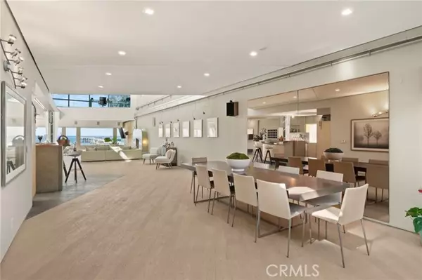 Marina Del Rey, CA 90292,3111 Ocean Front WALK