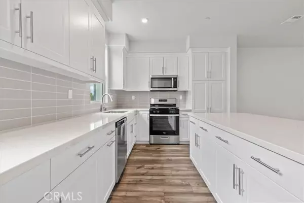 Pomona, CA 91766,122 Colorado