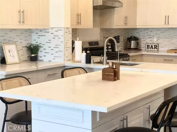 Long Beach, CA 90813,1598 LONG BEACH BLVD 412