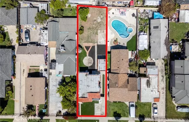 Compton, CA 90221,925 E Stockton AVE