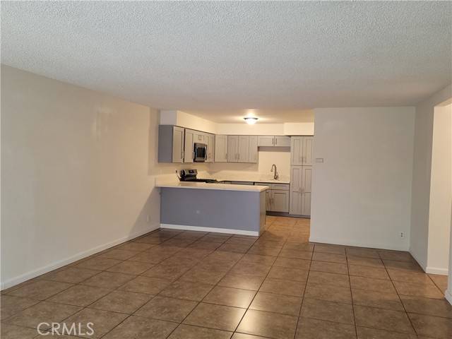 Redlands, CA 92374,1016 Oxford DR 1A