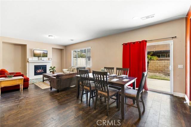 Rialto, CA 92376,1101 N Iris AVE