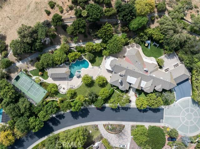 Woodland Hills, CA 91364,4537 Ellenboro WAY
