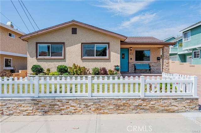 Redondo Beach, CA 90278,2111 Pullman LN A