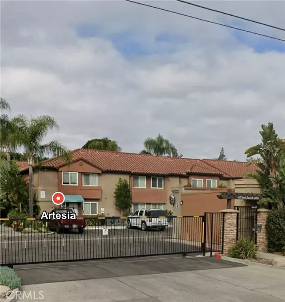 101 S Spruce ST 103, Escondido, CA 92025