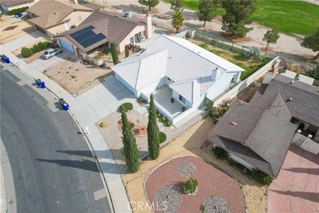 Victorville, CA 92395,13817 Oakmont DR