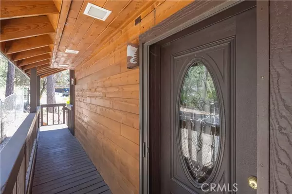 Big Bear City, CA 92314,313 Sugarloaf BLD