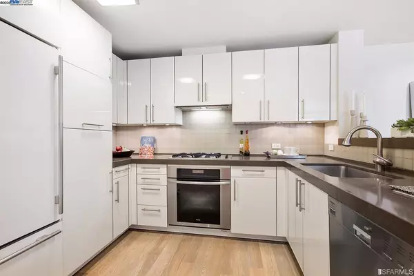 San Francisco, CA 94105,188 Minna St 24F