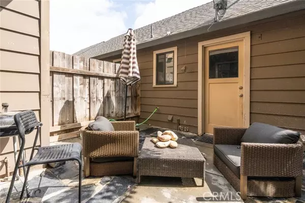 Hollister, CA 95023,140 Gibson DR 12