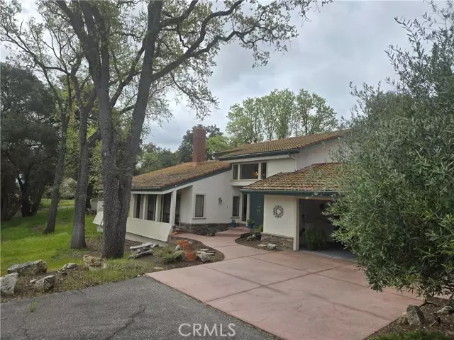 9000 La Paz RD, Atascadero, CA 93422