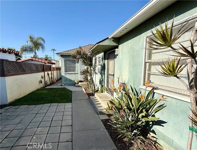San Clemente, CA 92672,236 W Canada A
