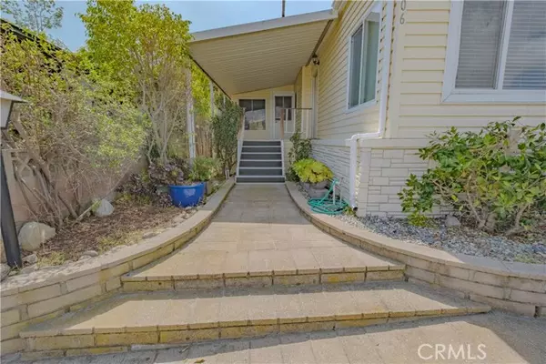 Torrance, CA 90505,2550 Pacific Coast Hwy 206