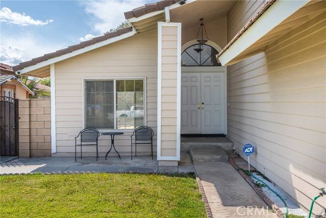 Rialto, CA 92376,1076 N Ironwood AVE