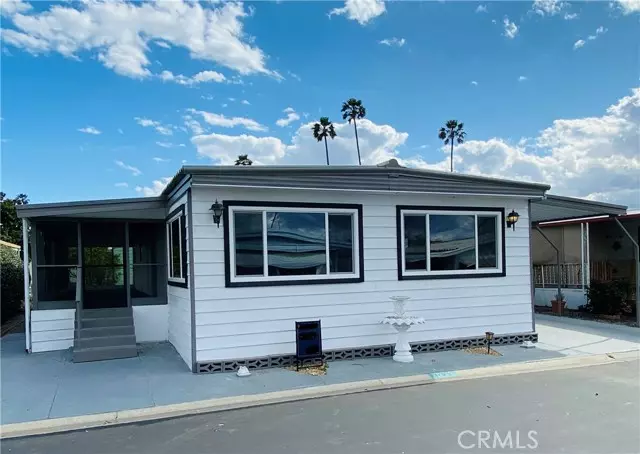 Hemet, CA 92545,601 N Kirby ST 102