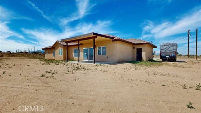 Phelan, CA 92371,10625 Caughlin RD