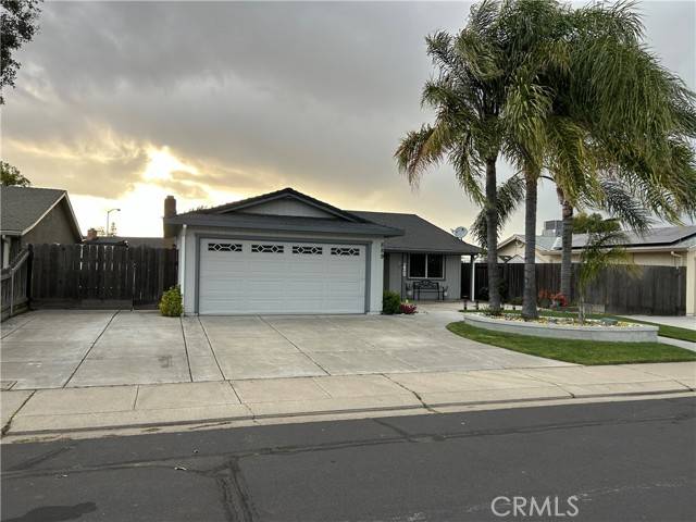 889 MAGRATH AVE, Manteca, CA 95337