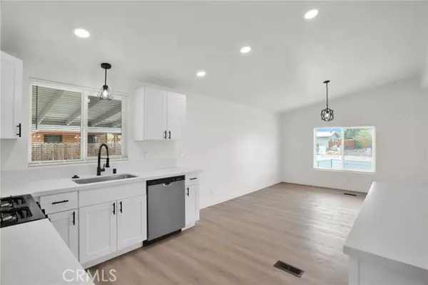 Adelanto, CA 92301,19039 Dennis ST