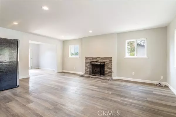 Canyon Country, CA 91387,28414 Winterdale DR