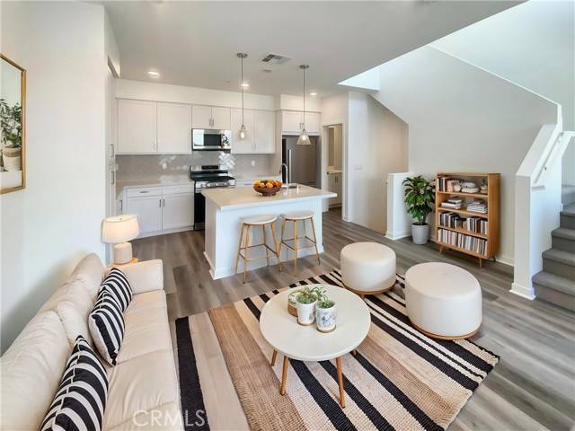 Rancho Cucamonga, CA 91730,11032 Momentum DR