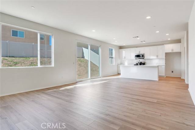 Hesperia, CA 92344,13119 Lancaster ST
