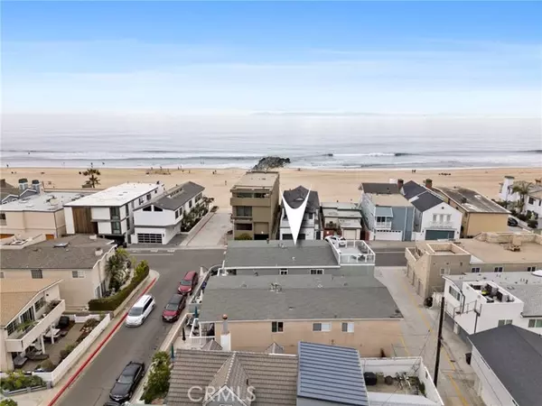 Newport Beach, CA 92663,4404 Seashore DR