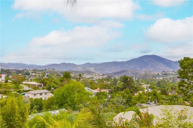 La Mesa, CA 91941,10549 Queen AVE