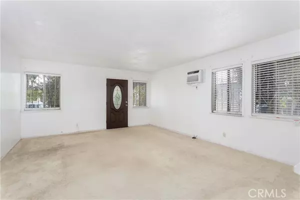 Pacoima, CA 91331,13127 Hoyt ST