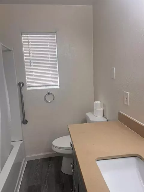 Hemet, CA 92543,347 349 S Alessandro ST