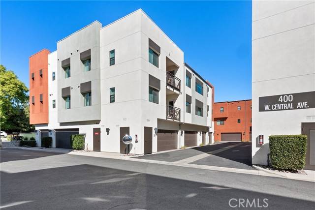400 W Central AVE 302, Brea, CA 92821