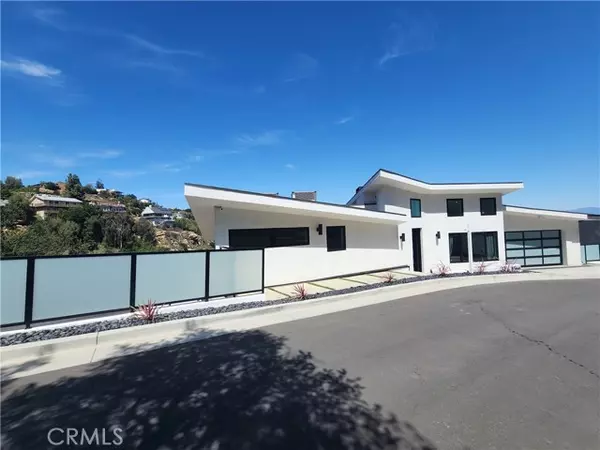 West Hills, CA 91304,8366 Hillcroft DR