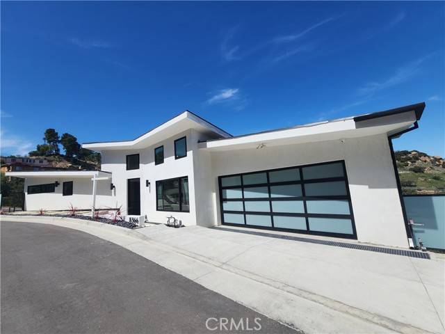 8366 Hillcroft DR, West Hills, CA 91304